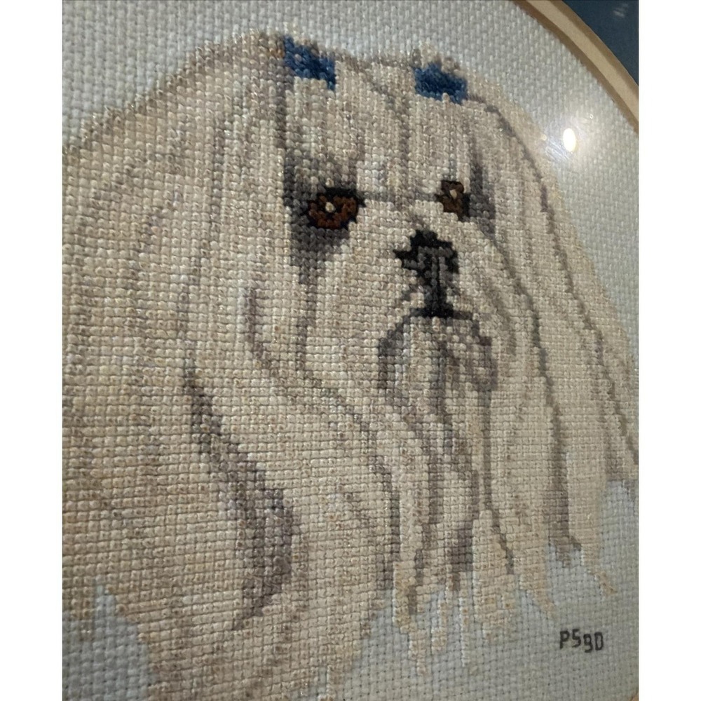 Vtg Framed Maltese Dog Needlepoint Cross Stitch Wall Art Handmade Pet Portrait - Picture 4 of 5